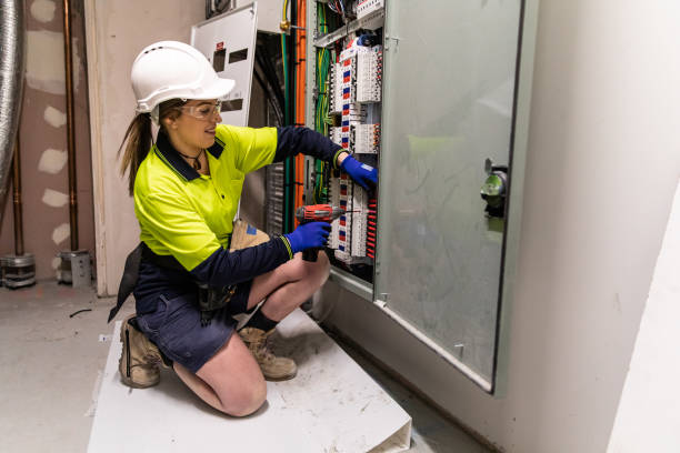 Best Circuit Breaker Repair  in Hainesvle, IL